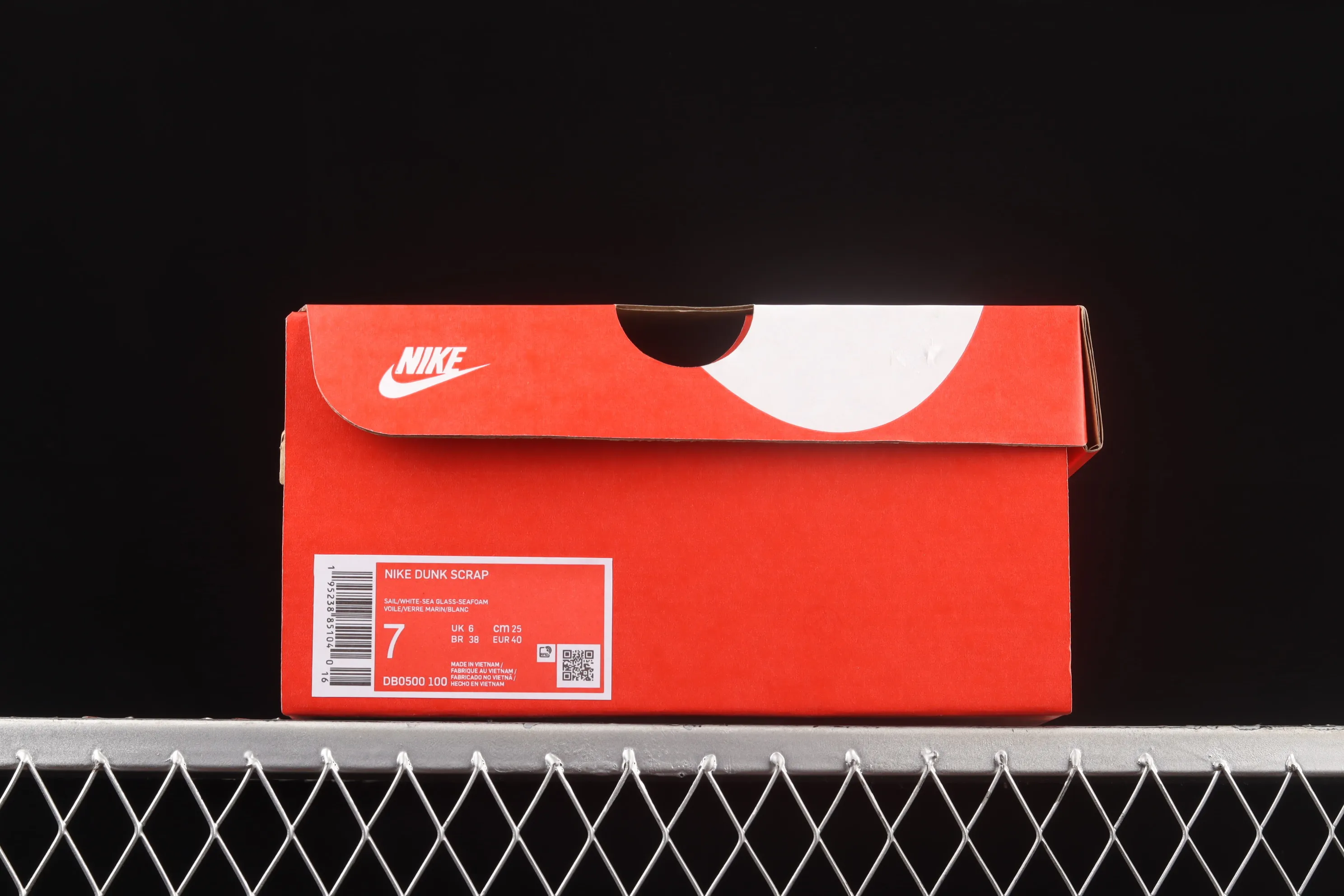 All Categories Nk SB Dunk Series Nk SB Dunk Low Low-top Skateboard Shoes Corporate Level Nk Dunk Svrap Light Blue Sea Glass Stitched Low-top Skateboard Shoes DB0500-100